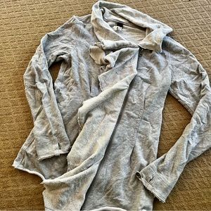 We The Free gray long sleeve zip up size medium.